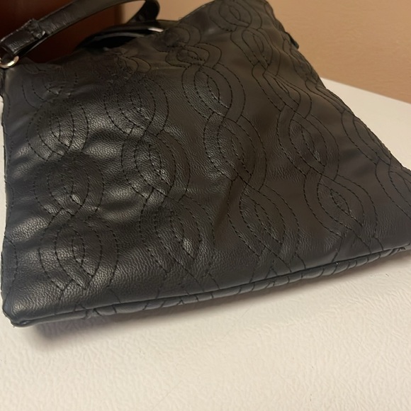 Black Bella Russo Crossbody Bag - Picture 6 of 6